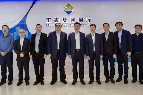  汕头高新区管委会考察团莅临米兰·(milantiyu)集团考察指导